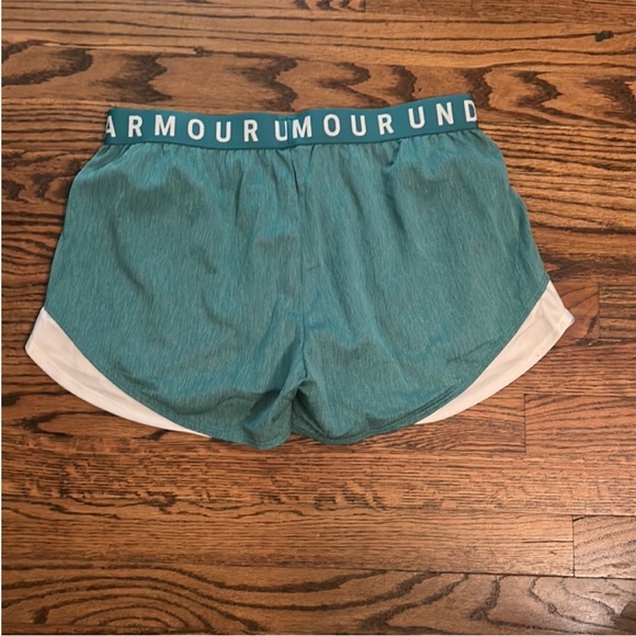 Under Armor Shorts
New never worn - Picture 2 of 2